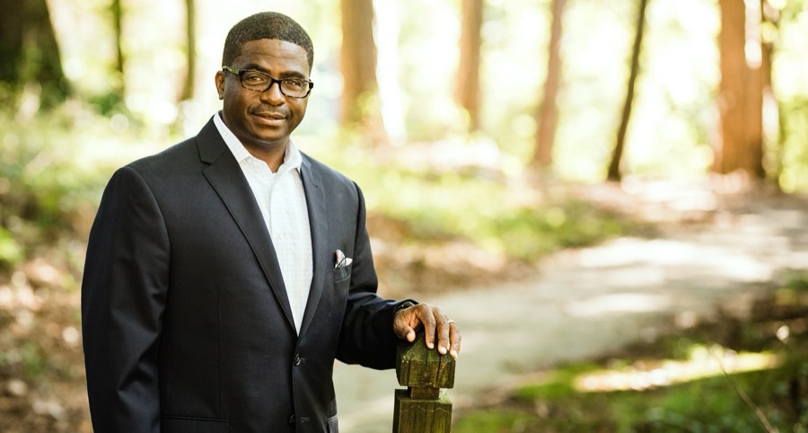 Lewis E. Peeples